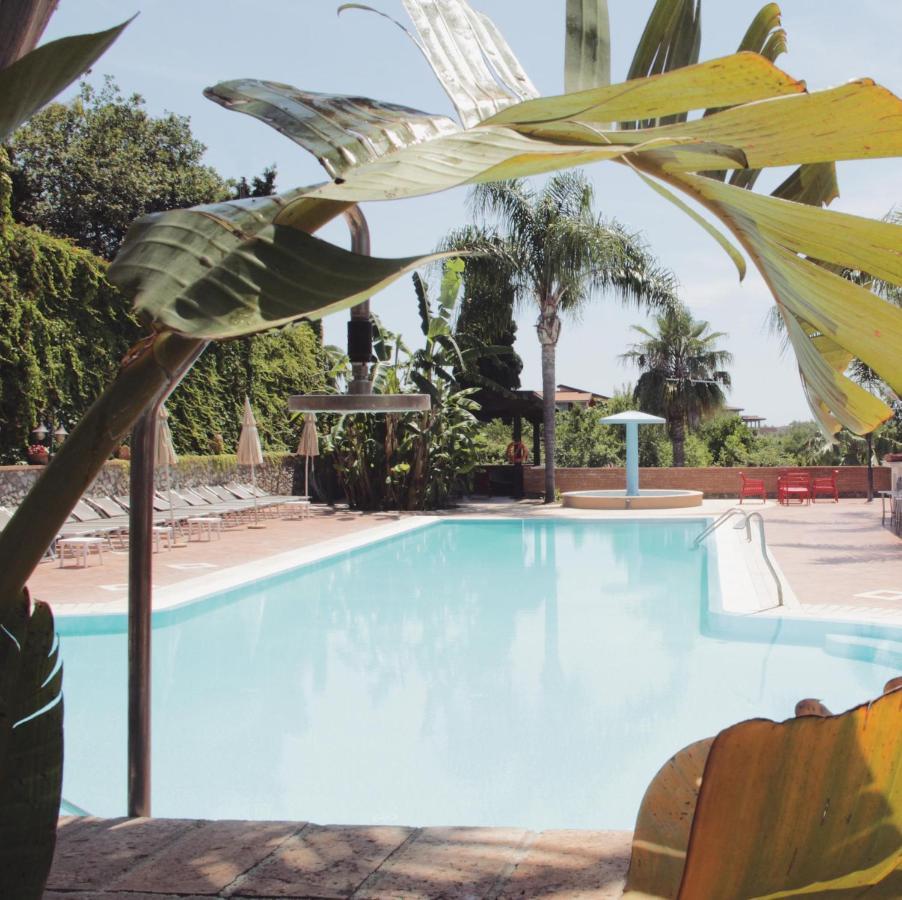 Costa Degli Dei Resort Capo Vaticano Exterior photo
